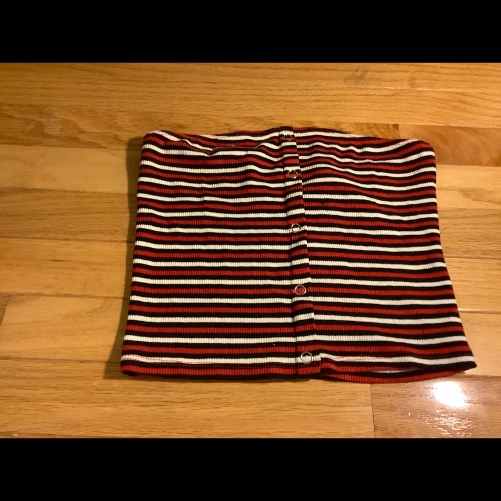 Two crop tops